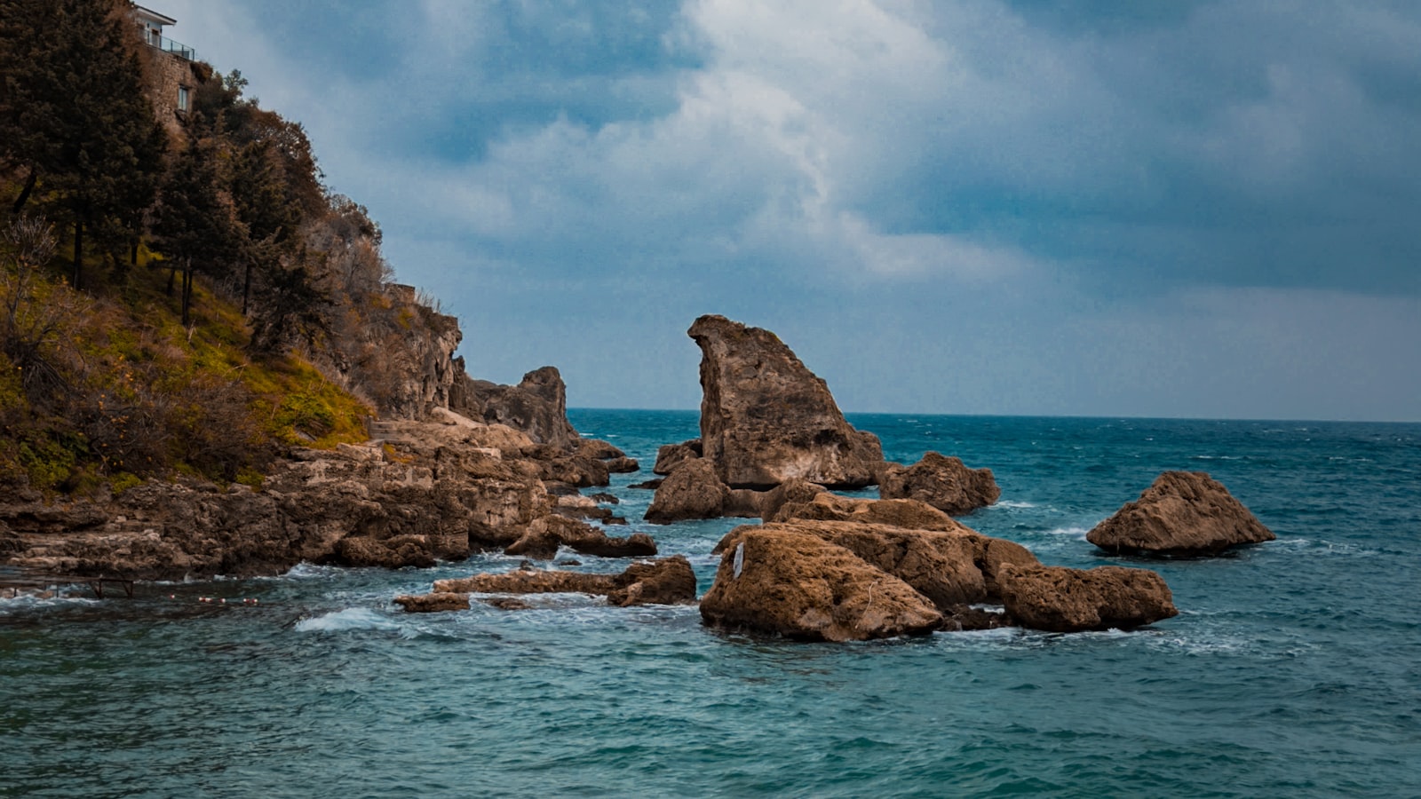 Turquoise coast of Antalya with clear blue water
